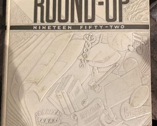 1952 Baylor University yearbook