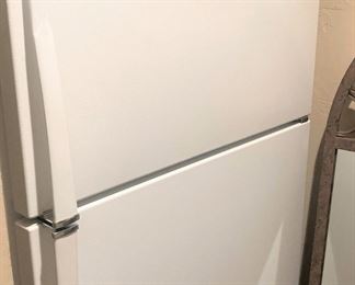 Whirlpool refrigerator and freezer