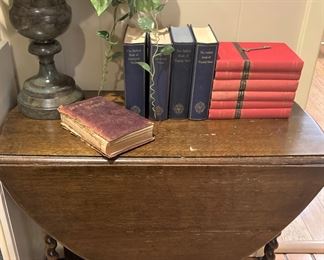 Barley twist dropleaf table