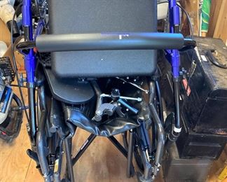 Walker/wheel chair