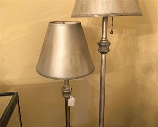 Double lamps with single base