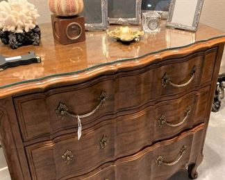 Provincial 3-drawer chest