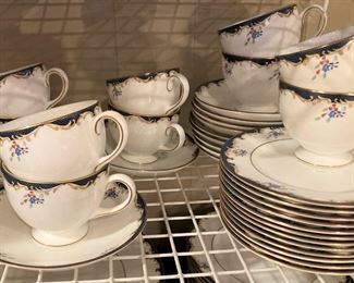 Wedgwood "Chartley" bone china from England- 5 piece place settings for 12