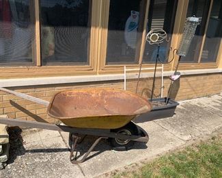 Wheel barrow 