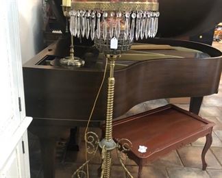 Brass floor-standing oil lamp - electrified