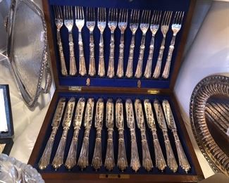 24pc. STERLING flatware and case - STUNNING!
