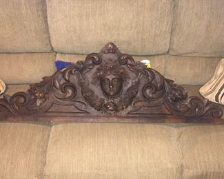Stunning antique hand carved decorative crown to something - wonderful all by itself!