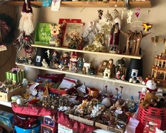 To the garage! CHRISTMAS!!