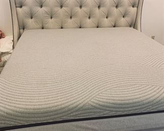 Sleep Number dual adjustable king bed with gorgeous designer padded headboard