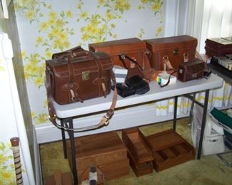 CAMERS, CAMERA BAGS & TAPE CASES