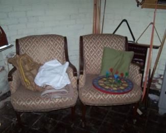 PAIR OF VINTAGE ARMCHAIRS & DART BOARD