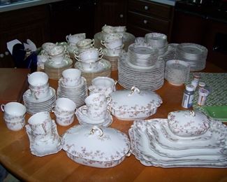 HAVILAND CHINA DINNER SET & ENGLISH DINNER SET