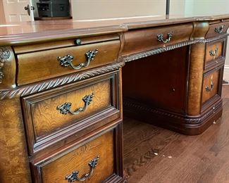 Toms-Price "Golden Age" Flame Mahogany Executive Desk. Measures 72" W x 36" D. Photo 1 of 5.