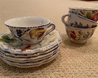 Vintage Italian Glazed Ceramic Floral China:
9 Bread & Butter Plates, 5 Dessert Plates
4 Salad Plates, 6 Dinner Plates and 8 Cream Soups. Photo 2 of 4.