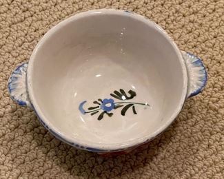 Vintage Italian Glazed Ceramic Floral China:
9 Bread & Butter Plates, 5 Dessert Plates
4 Salad Plates, 6 Dinner Plates and 8 Cream Soups. Photo 4 of 4.