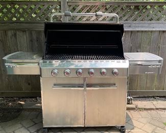Weber 6-Burner Summit Grill With Sear Station Burner. Photo 1 of 5.