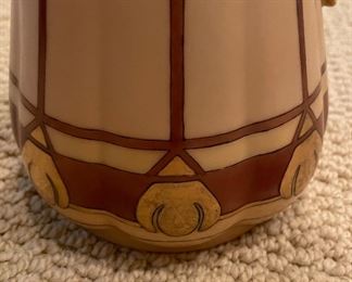 Art Deco-Style Tea Pot. Photo 2 of 3.