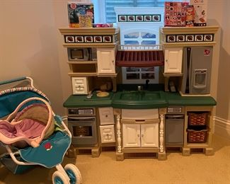 Step 2 Lifestyle Kitchen Playset.