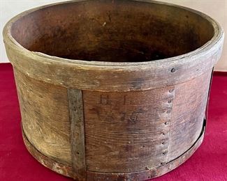 ANTIQUE WOODEN GRAIN MEASURE DATED 1876