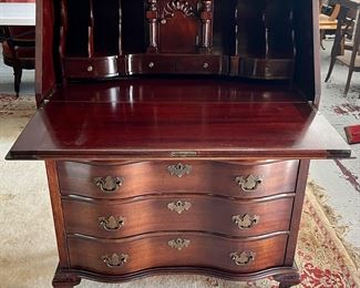 VIEW OF INTERIOR OF DESK 