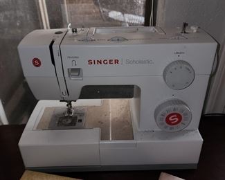 Singer Sewing Machine