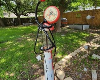 Texaco Oil Pump