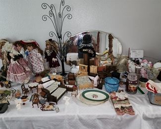Dolls - Home Decor