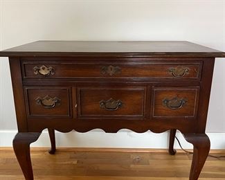 Mahogany lowboy 