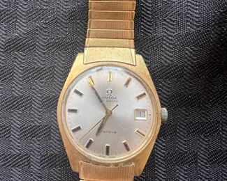 Men's vintage Omega Watch with original Omega stretch band