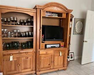 Broyhill Fontana Entertainment  center 