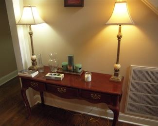 Queen Anne Mahogany table & brass lamps