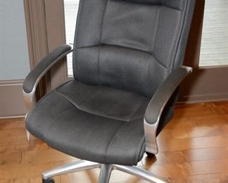 Lot 201 Office Chair
