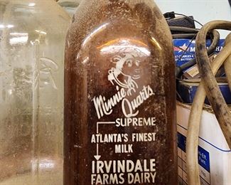 Vintage Minnie Quarts Atlanta's Finest Milk Bottle