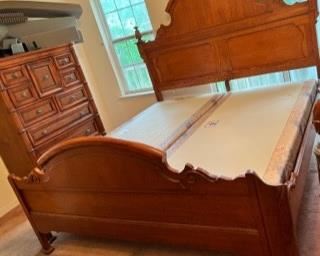 c 1930 antique Maple carved bed. 90"W x 73"L x 82"H