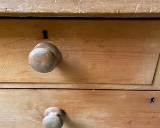 Pine primitive country hutch