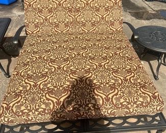 Double chaise lounge