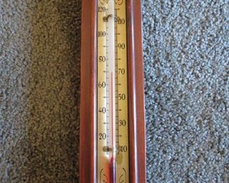 Another view of Vintage wood Airguide weather station
