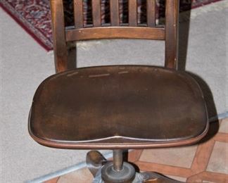 Antique/vintage office chair