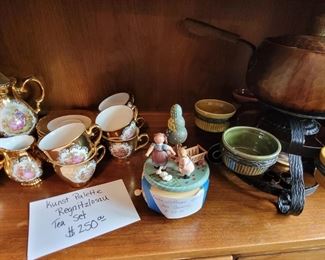 Tea set, Kathe Wolfhart music box