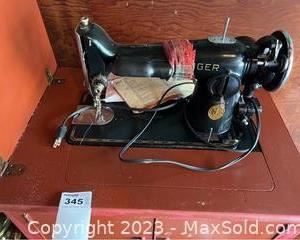 wvintage singer sewing machine and more3452 t