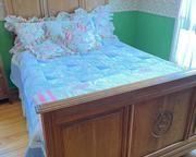 whand carved wood twin bed3051 t