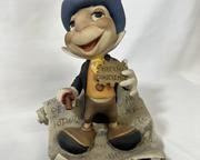 wdisney jiminy cricket statue3221 t