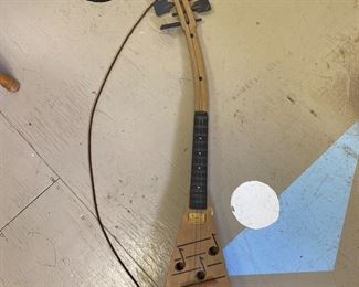 P42 - $20. The Singing Treholipee