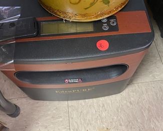 P66 - $30. Small EdenPure Heater