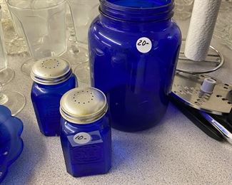 P84 Large Noxema Jar $20