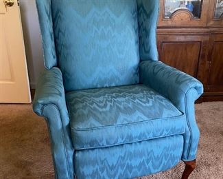 H202 - $50. Best Chair Co. Recliner Blue/Green Color. 