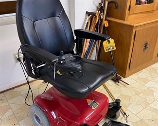 H21 - $250 electric wheelchair. Needs new battery. 