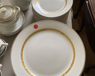 H128 $25 set Oneida Golden Foliage