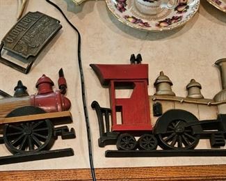 Vintage cast aluminum wall plaques old steam locomotives, belt buckle (items sold separately)