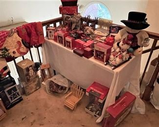 Just added, more Christmas items (items sold separately)